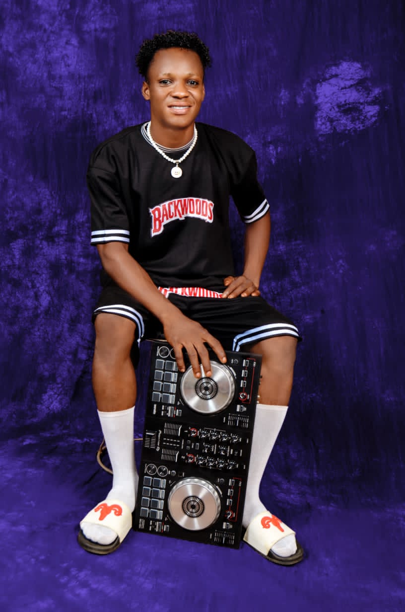 Robbinto Wan Biography