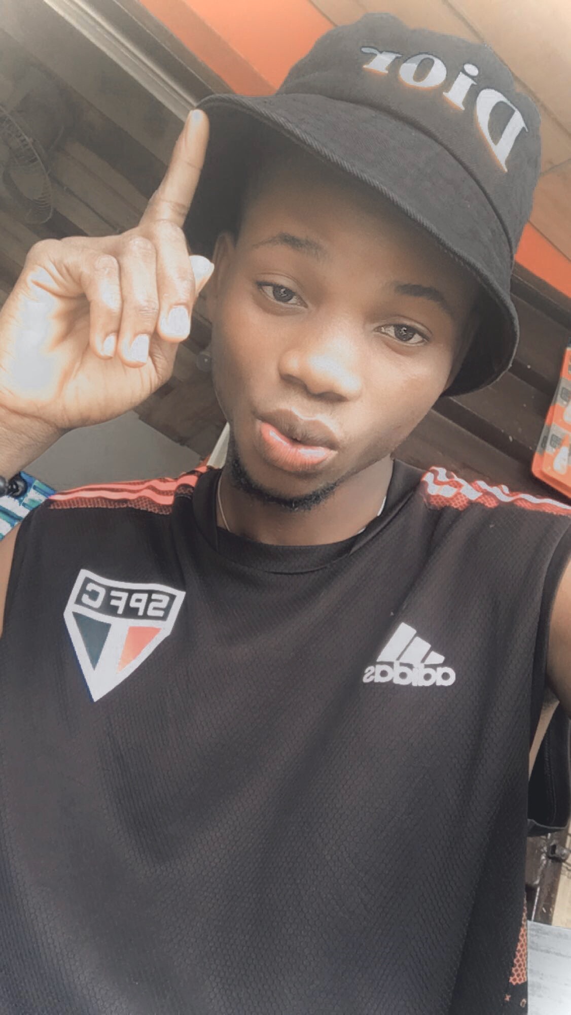 Singer Iking Biography