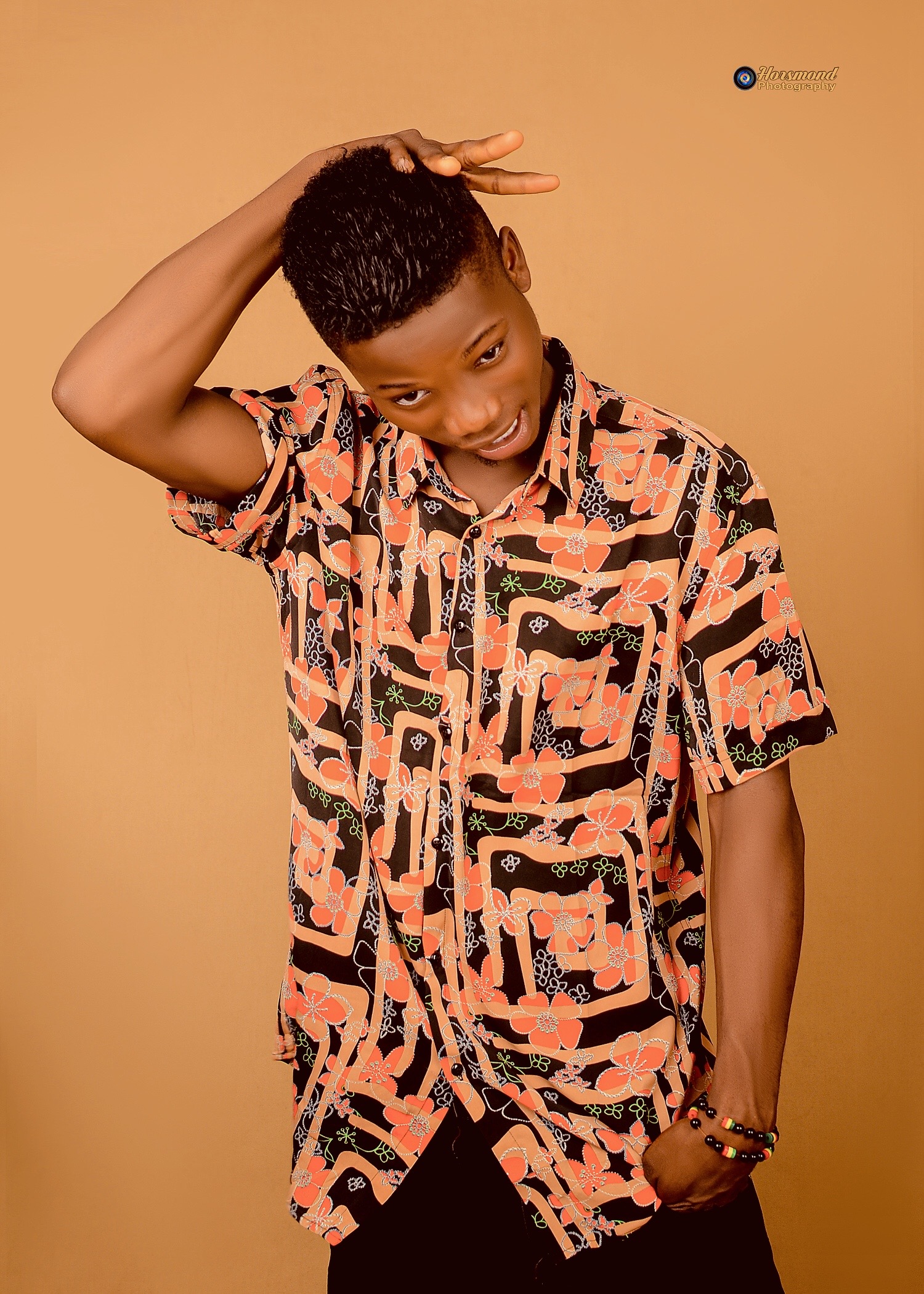 Singer Iking Biography